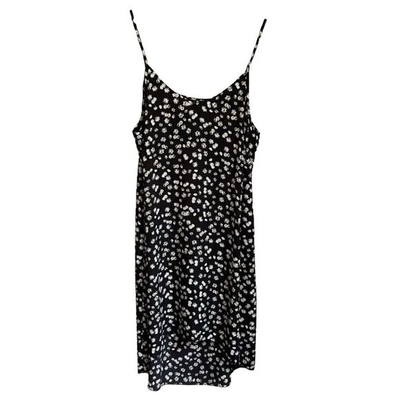 CABI NWT 2 Piece Black/White Daisy Print Ruffle Hem Wrap Dress XL - Picture 9 of 16